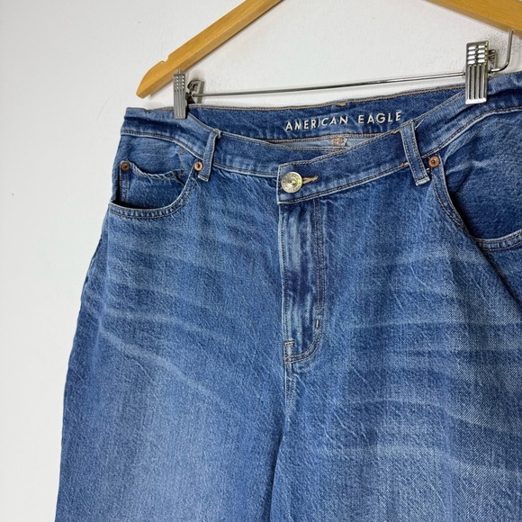 American Eagle Baggy Jean Women’s Crossover Button Size 20 Regular - Picture 6 of 8